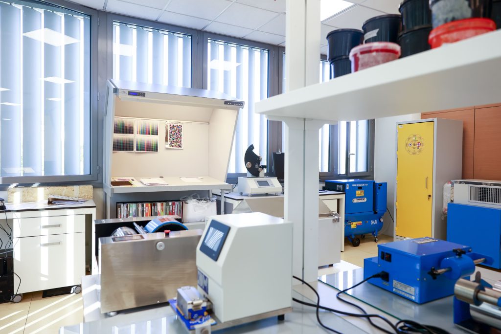 ITS Rizzoli_Packaging lab